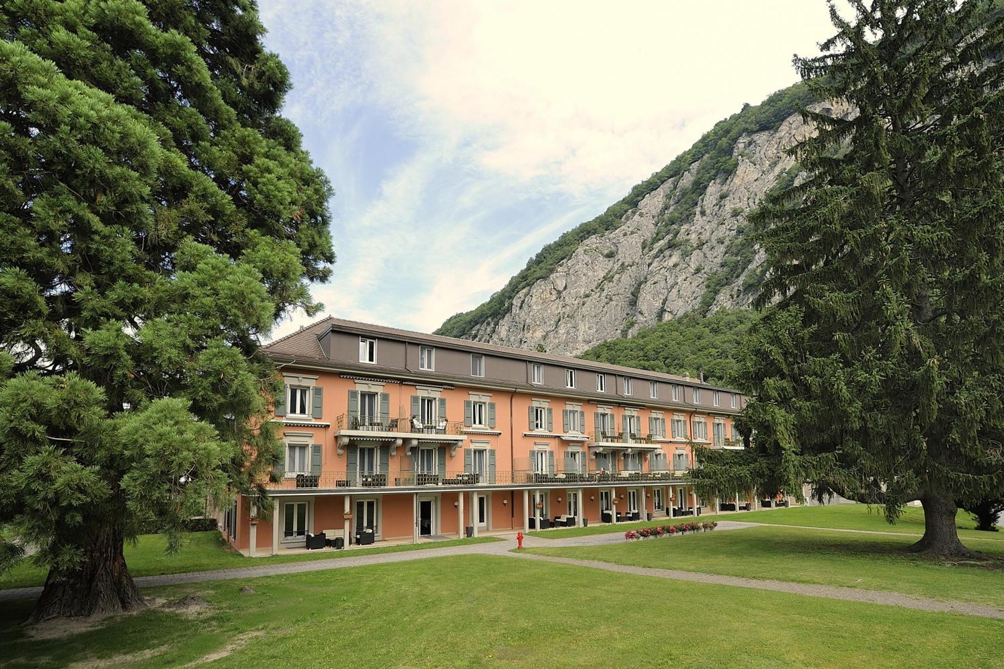 Grand Hotel Des Bains Lavey-les-Bains Exterior photo